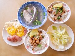 ご当地料理サバヒーのお粥を味わう②