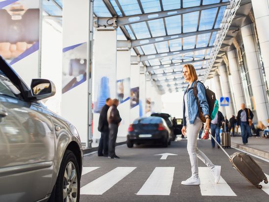 Woman_Airport_shutterstock_543204706 (1)