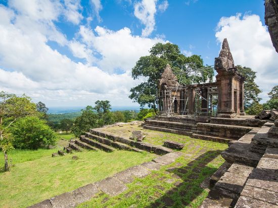 Cambodia_Preah_Vihear_shutterstock_1281624670