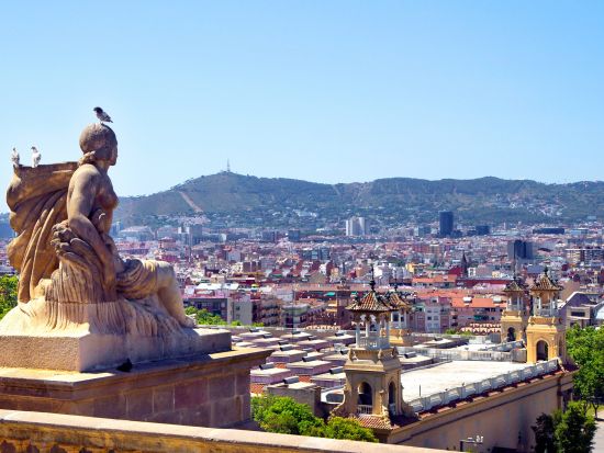 バルセロナ市内観光＆モンジュイックの丘　半日観光ツアー ＜英語ガイド＞
