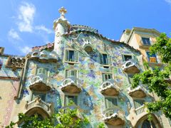 Spain_Barcelone_Casa Batllo 123RF 2