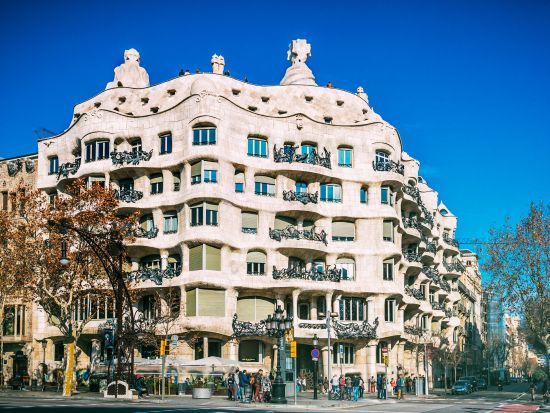 バルセロナ市内観光＆モンジュイックの丘　半日観光ツアー ＜英語ガイド＞