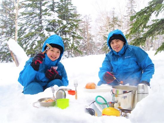 プライベートスノーシューツアー 大雪山国立公園の大自然 原生の森（貸切） 温泉入浴＆付き！＜12～4月／富良野エリア送迎付き／富良野市＞