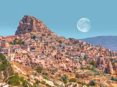 Uchisar castle_shutterstock_1149533228