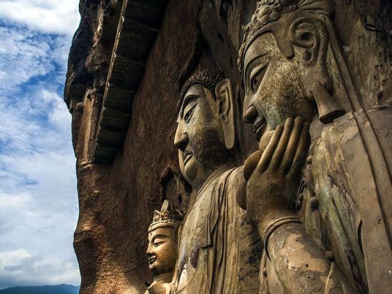 天水1日観光ツアー☆シルクロードの要衝！麦積山石窟と伏羲廟を巡る！＜貸切／往復新幹線利用／昼食付／日本語ガイド／西安発＞ 