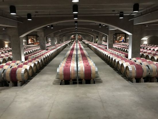 現地ソムリエ監修のワイナリーツアー！贅沢プライベート ソノマカウンティー  カスタムあり＜貸切／日本語ドライバーガイド／定員1～7名／8～10時間／ホテル送迎＞