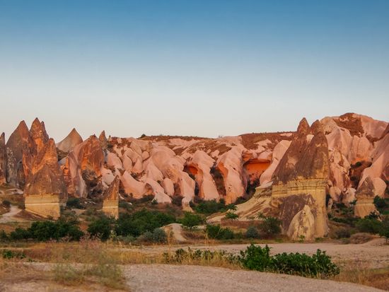 Cappadocia_Rose Valley_shutterstock_1019355805