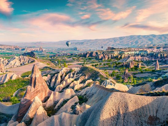 Cappadocia_Rose Valley_shutterstock_705417307