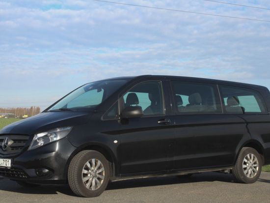 【空港送迎】プラハ国際空港 ⇔ プラハ市内 ＜貸切／英語ドライバー＞