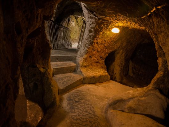 世界遺産カッパドキア1日観光　地下都市＆渓谷を楽しむグリーンツアー　ウフララ渓谷＋デリンクユ地下都市＋セリメ村 ＜混載／昼食付／英語ガイド／カッパドキア発＞