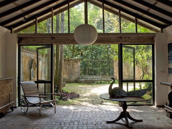 ジェフリーバワ建築ホテル宿泊＆世界遺産巡り＜貸切／日本語ガイド／4泊5日または5泊6日＞