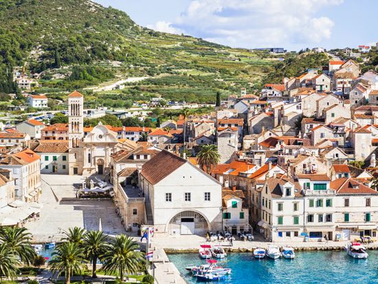 shutterstock_1022442403