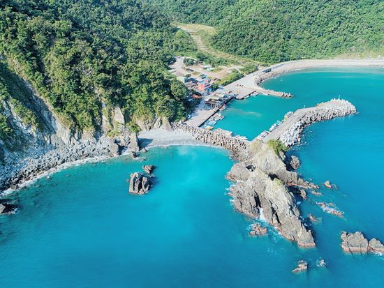 Taiwan_Yilan_烏石港_shutterstock_759621919