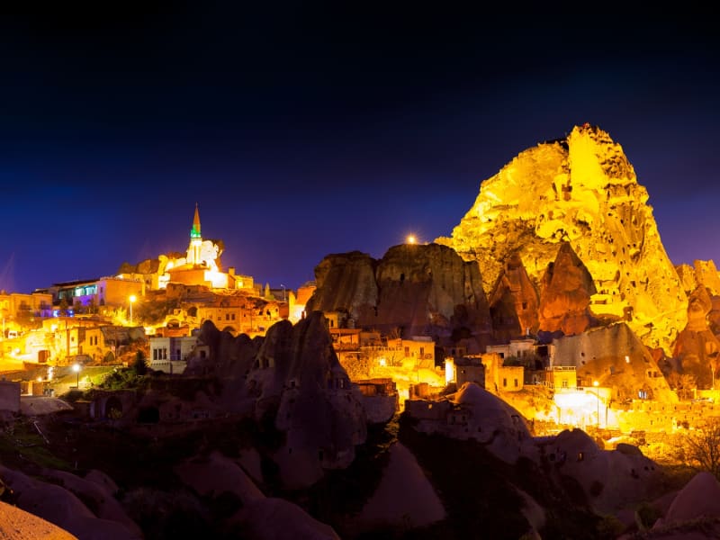 Cappadocia_Uchisar_Night_shutterstock_410908000