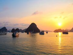 Ha long Bay Cruise from Hanoi Vietnam