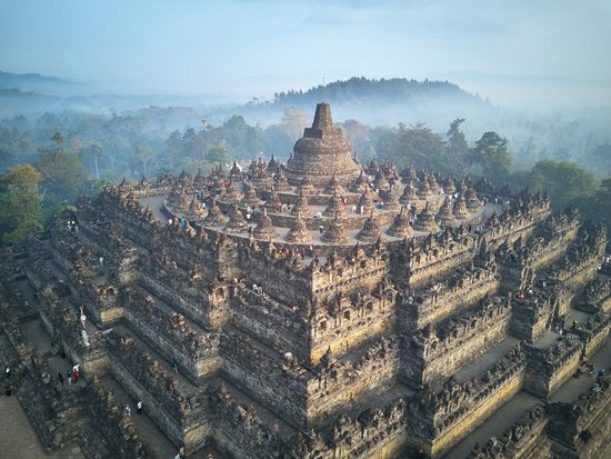Indonesia_Borobudur_shutterstock_1141713023