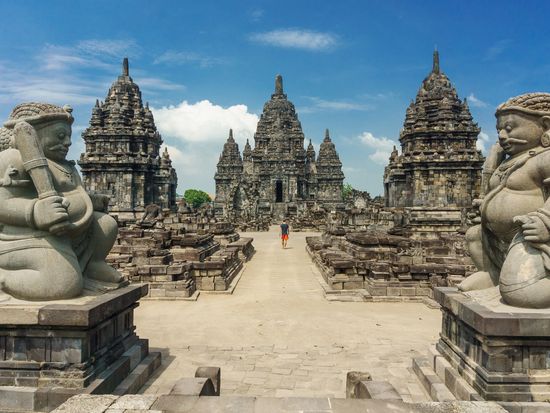 Indonesia_Prambanan_shutterstock_762445336