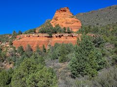 USA_Sedona_ Merry_Go_Round_Rock_shutterstock_1380038501