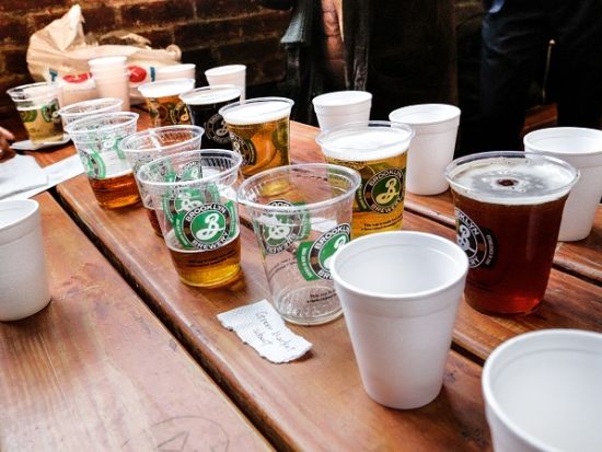 ブルックリン観光　ブルックリンブルワリー＆ビアガーデンでのテイスティング＋ウイリアムズバーグ散策＜4時間／日本語ガイド／貸切＞