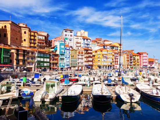 バスク地方の風光明媚な村をめぐる 半日観光ツアー　サン・フアン・デ・ガステルガチェ＆ピカソのゲルニカ村 ＜貸切／ビルバオ発＞