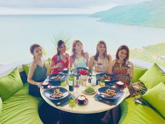 シトロン（Citron）食事券＆事前予約サービス　フォトジェニックな店内で話題 インターコンチネンタルの多国籍グルメレストラン ＜ダナン＞