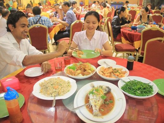 トレッキングでボルネオ島の自然を大満喫ツアー　10名限定！＜昼食＆夕食付き／日本語ガイド／コタキナバル発＞