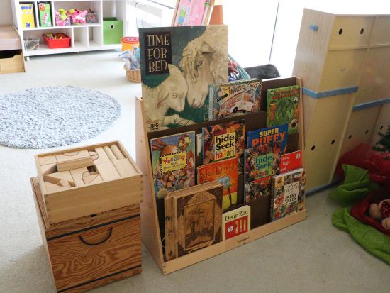 ハワイ州公認託児所ポピンズ　キッズプログラム　2歳6ヶ月～12歳対象＜半日または1日／シェラトン・ワイキキホテル内＞