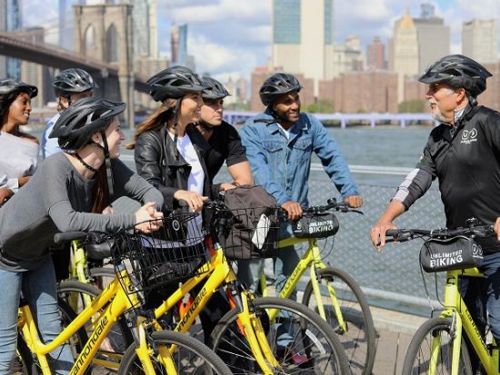 ブルックリン　サイクリングツアー スポットでの撮影タイムあり！＜2時間／英語ガイド＞by Unlimited Biking
