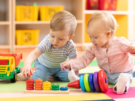 ハワイ州公認託児所ポピンズ　託児サービス　生後3か月～2歳5か月対象＜最短3時間～／シェラトン・ワイキキホテル内＞