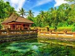 Indonesia_Bali_Tirta Empul Temple_shutterstock_111412067