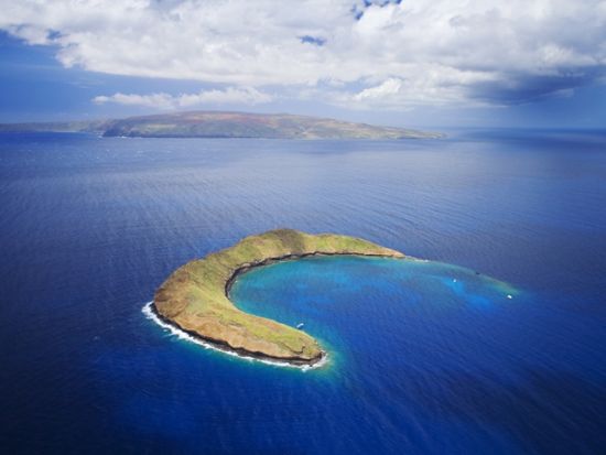 モロキニ島 シュノーケリングクルーズ ＜英語ガイド／食事・アルコール2杯付き＞