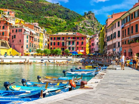 複数プランから選べる！世界遺産チンクエ・テッレ 4つの村　1日観光ツアー ＜英語ガイド／日本語アシスタント付プランあり／昼食付きプランあり＞