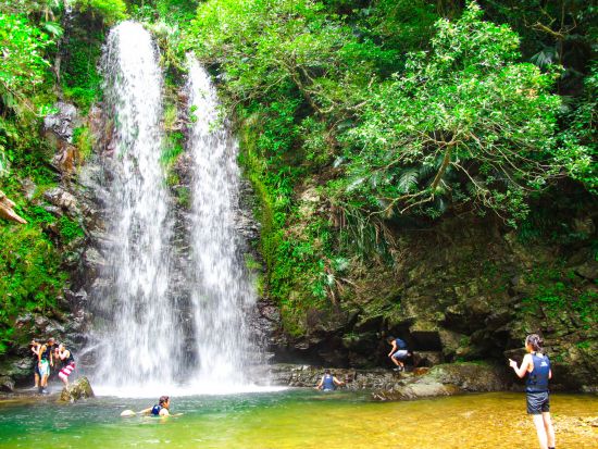 やんばる清流リバートレッキングツアー　小さなお子様も安心のファミリートレッキング！＜写真・動画撮影サービス・恩納村ホテル送迎可＞by 冒険島