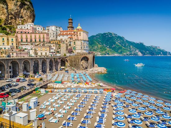 Italy_Amalfi_shutterstock_263653214
