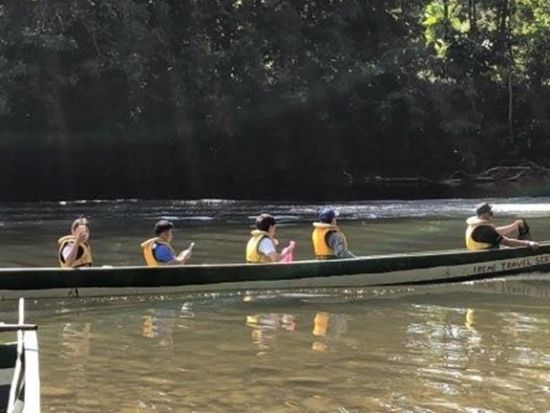 ブルネイ テンブロン国立公園ツアー 伝統ロングボート乗船 キャノピーウォーク＜1日／日本語ガイド／昼食／往復送迎＞