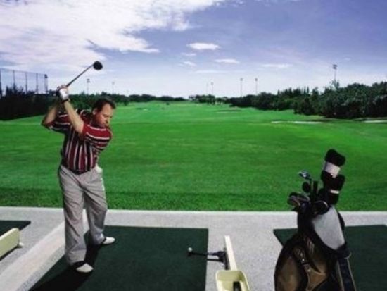 ロイヤル・ブルネイ・ゴルフカントリークラブ 送迎付きゴルフツアー＜日本語ガイド／中上級者＞