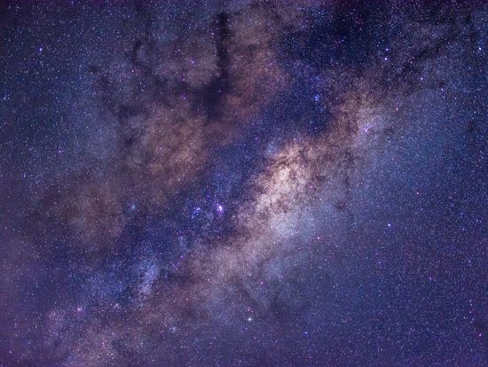 shutterstock_1065889019