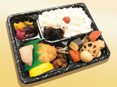 しおの弁当02