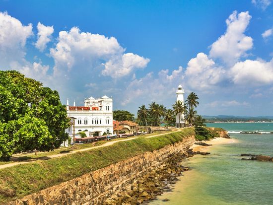 Sri Lanka _Galle_Fort_shutterstock_234887059 - コピー