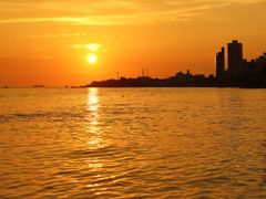 Taiwan_Taipei_Tamsui_shutterstock_1263983701
