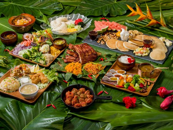 Fish_Eye_Island_Lunch_Buffet_01_-_Horizontal_A