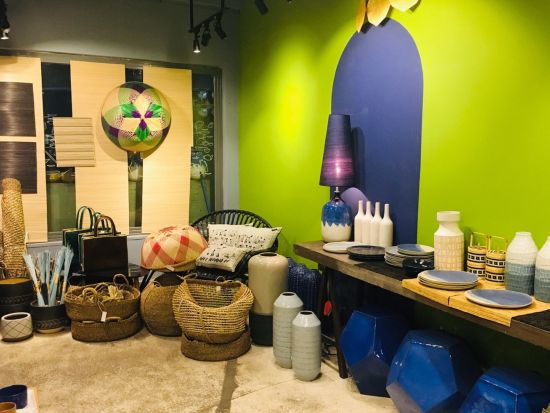 ホーチミン市2区（タオディエン地区）散策＆お買い物または豪華ヴィラでマッサージ   ＜午後発／日本語ガイド／夕食付き＞ 