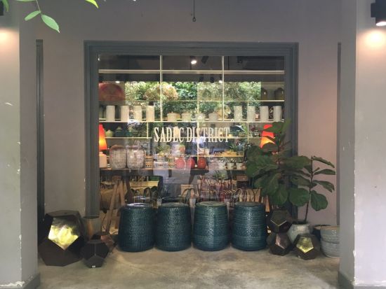 ホーチミン市2区（タオディエン地区）散策＆お買い物または豪華ヴィラでマッサージ   ＜午後発／日本語ガイド／夕食付き＞ 