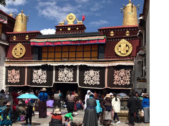 憧れの青蔵鉄道で行くチベット満喫5日間ツアー　ナムツォ湖訪問付き＜専用車＋日本語ガイド／西寧発＆ラサ着＞