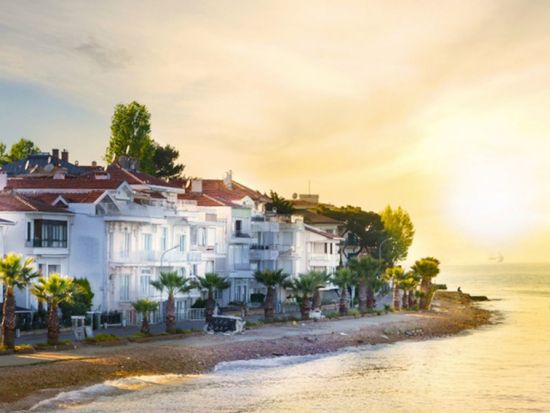 クルーズで行く！プリンスアイランド　1日観光ツアー ＜昼食付き／英語ガイド／イスタンブール発＞