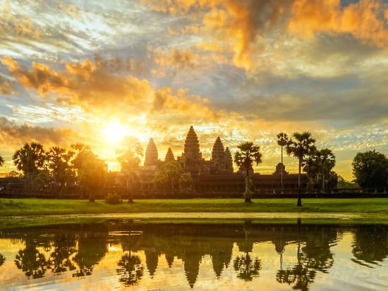 日の出 カンボジア観光 オプショナルツアー予約専門 Veltra