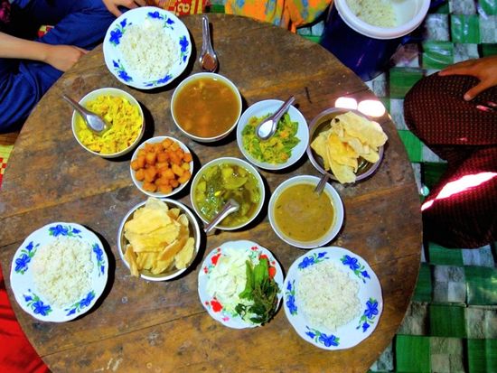 InleTour民家でのランチ