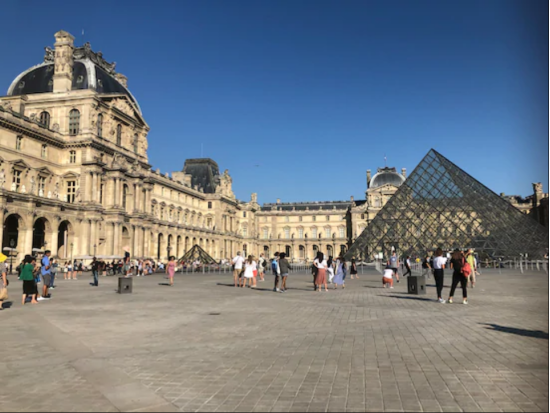 ルーブル美術館見学 半日ツアー　ランチorディナー付きプランあり＜午前・午後／日本語ガイド／イヤホン付き＞by Mybus