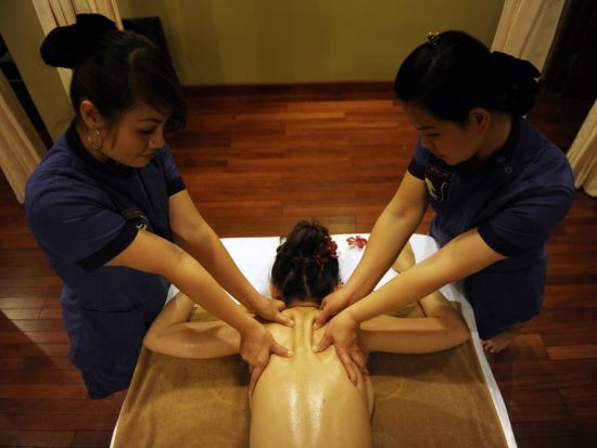 ホーチミン市2区（タオディエン地区）散策＆お買い物または豪華ヴィラでマッサージ   ＜午後発／日本語ガイド／夕食付き＞ 