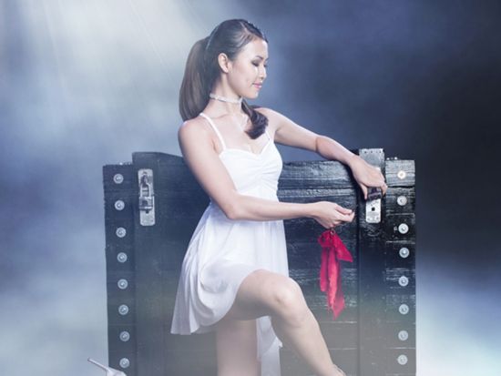 ビバ マジック！シアターマジックショー　臨場感あふれ驚きと笑いあり 感動の70分間　一公演39席限定！＜ウェスティン・リゾート・グアム内＞